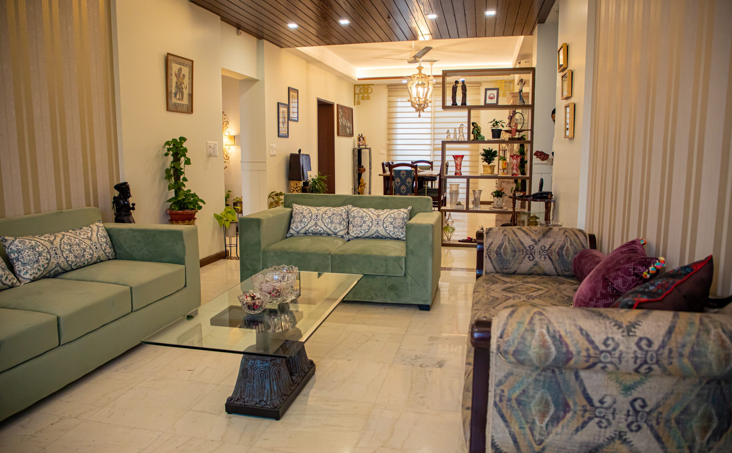 HAMILTON COURT APARTMENTS